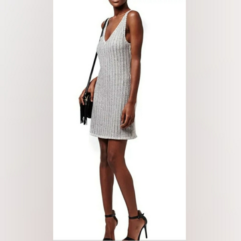 TOPSHOP V Neck Sequin Party Dress